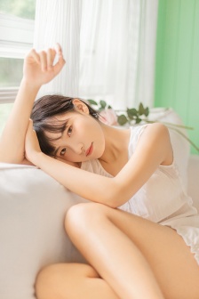 一边亲着一面膜下的美剧